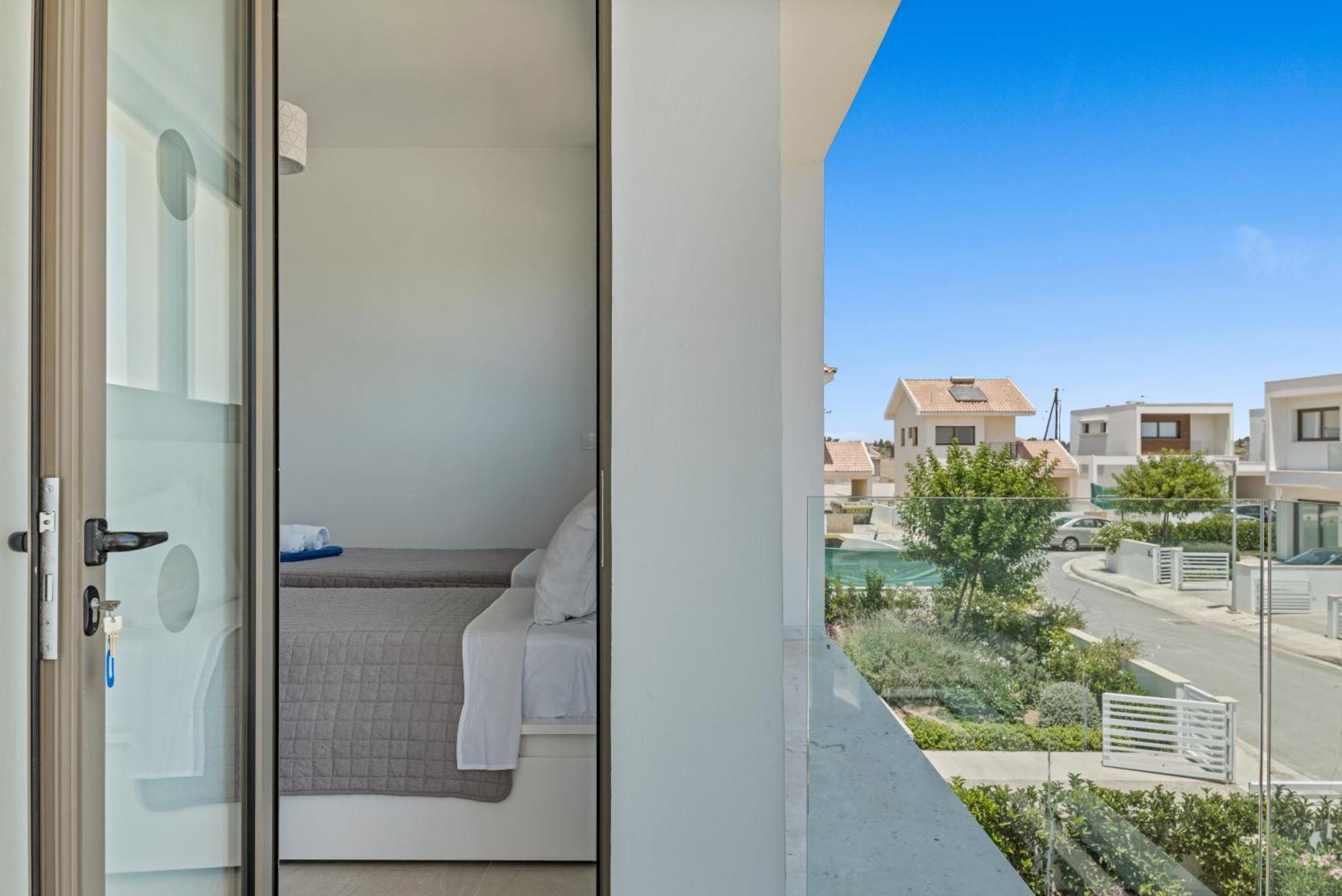 Serenity Waves Villa 16 Larnaca Ngoại thất bức ảnh